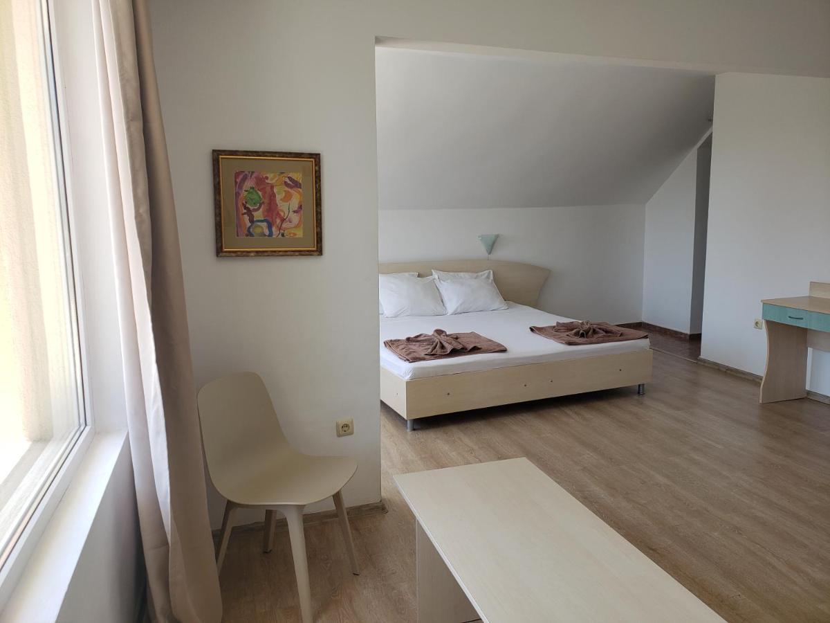 Family Hotel Magnolia Slantchev Briag Extérieur photo