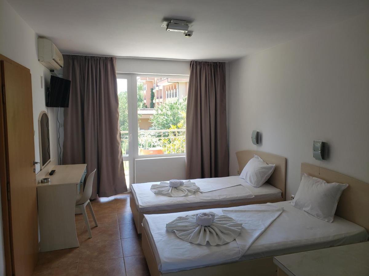 Family Hotel Magnolia Slantchev Briag Extérieur photo