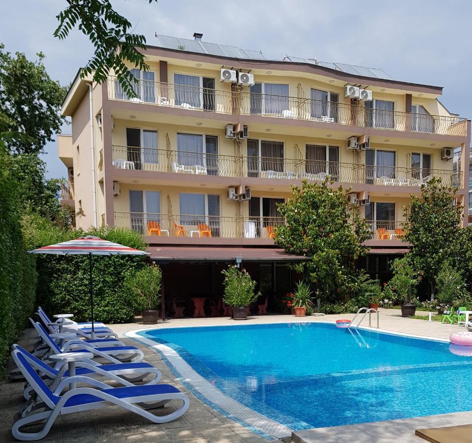 Family Hotel Magnolia Slantchev Briag Extérieur photo